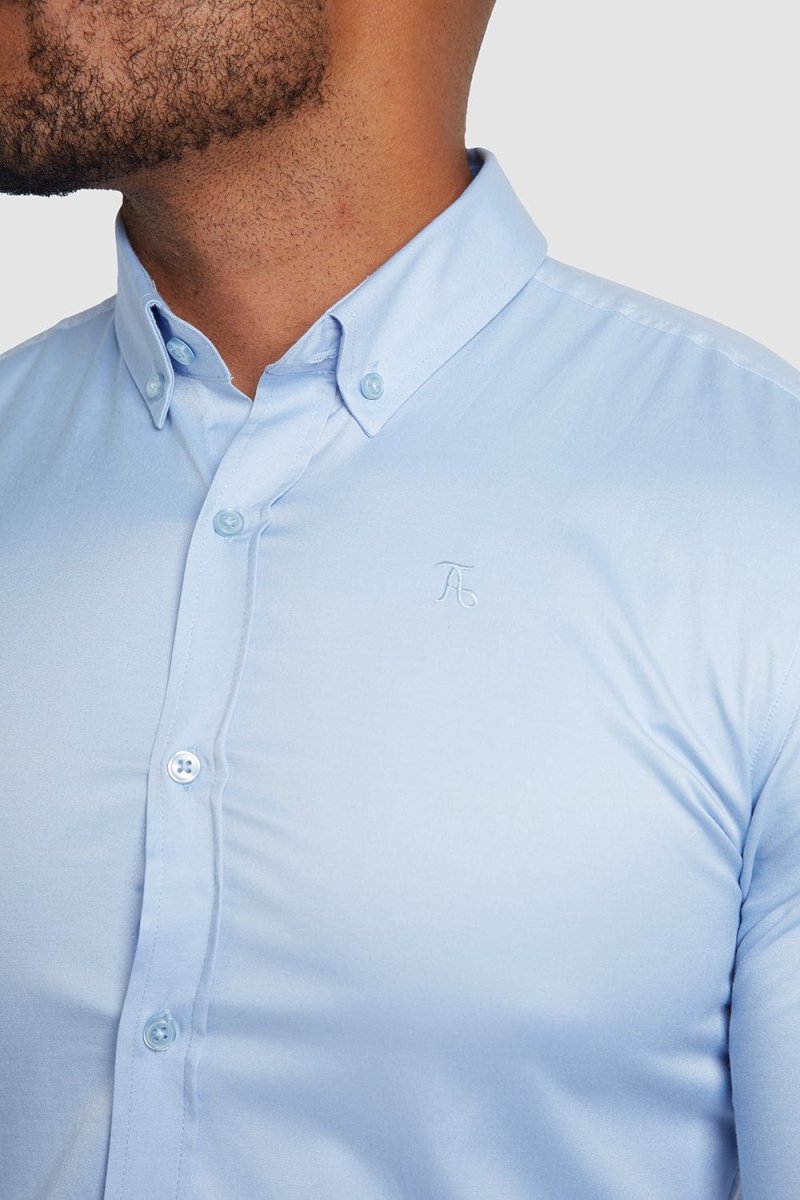 Muscle Fit Signature Shirt 2.0 in Blue - TAILORED ATHLETE - ROW