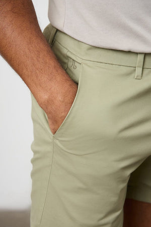 Model is 5'11 and wears size W34 for a looser fit (31" waist, 31" inside leg)