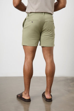 Model is 5'11 and wears size W34 for a looser fit (31" waist, 31" inside leg)