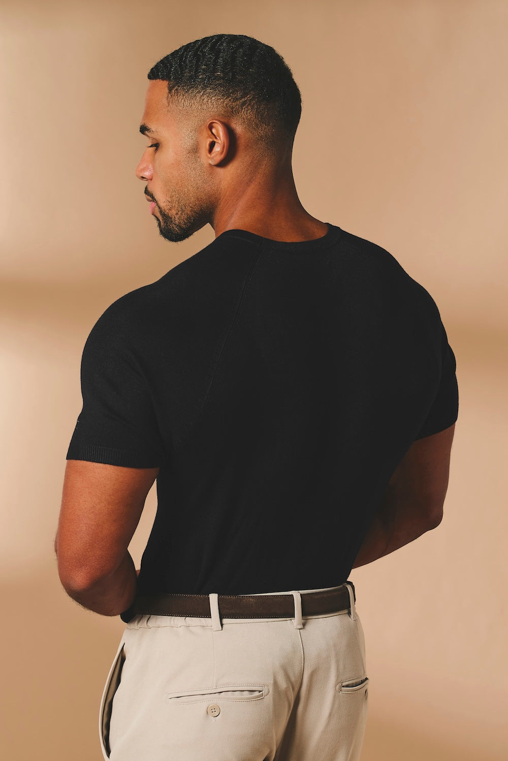 Fine Gauge Knitted T-Shirt in Black