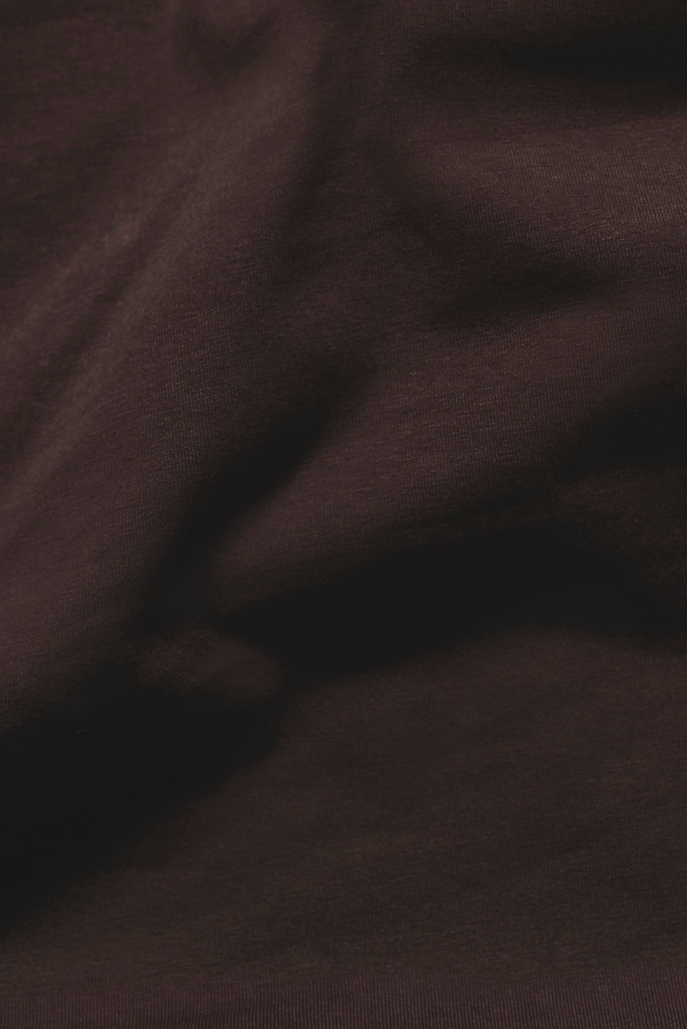 Fine Tipped T-Shirt in Chocolate and Black