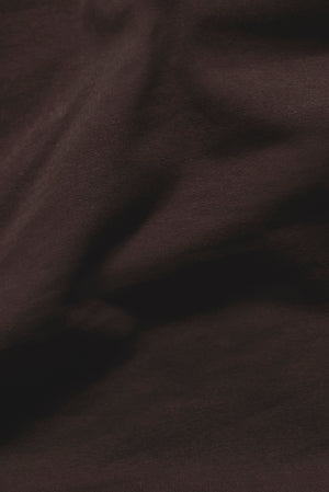 Fine Tipped T-Shirt in Chocolate and Black