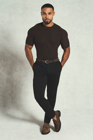 Textured Knitted Crew Neck T-shirt in Chocolate