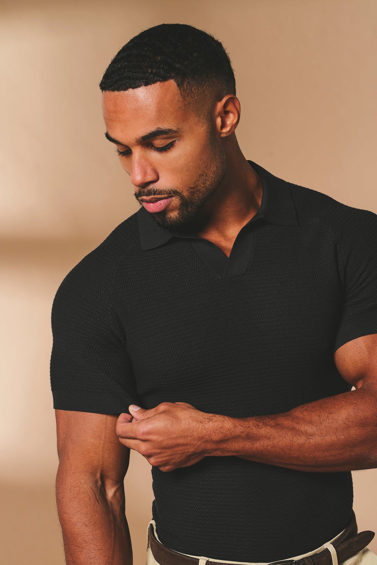 Textured Knitted Open Collar Polo Shirt in Black