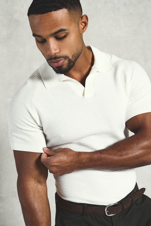 Textured Knitted Open Collar Polo Shirt in Off White