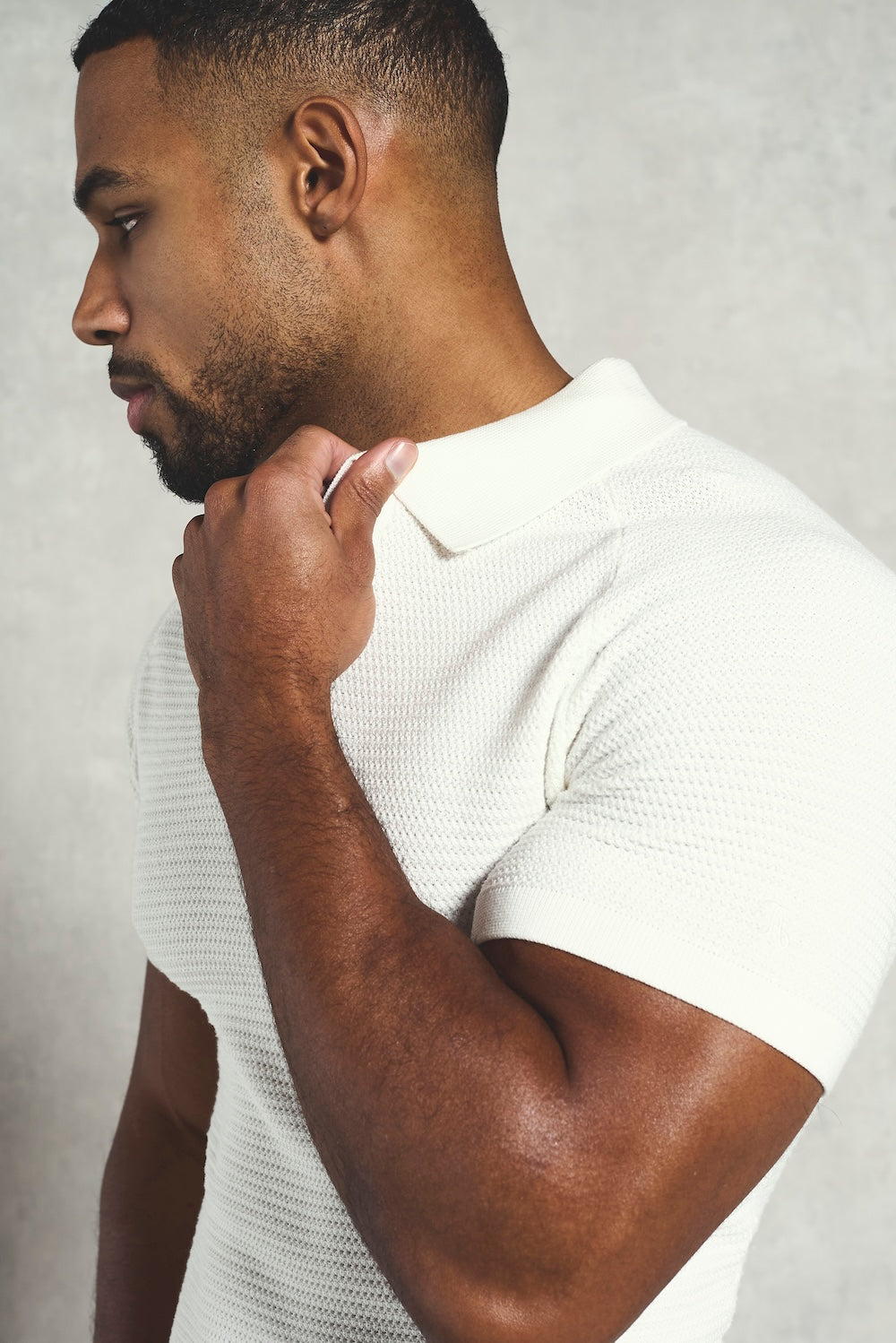 Textured Knitted Open Collar Polo Shirt in Off White