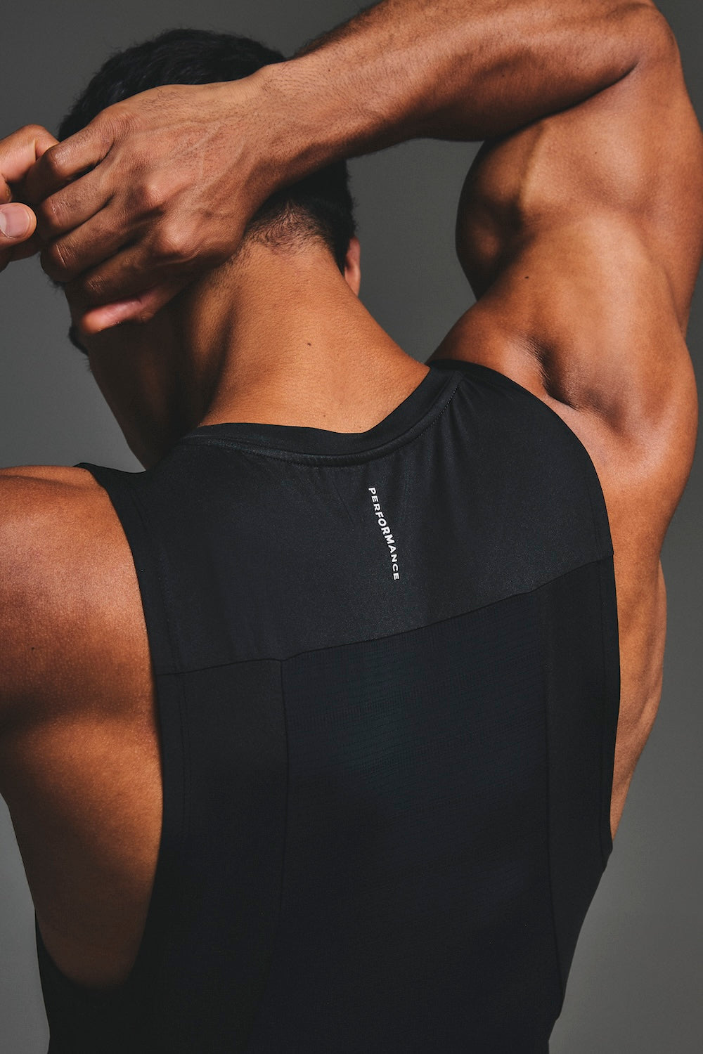 Training Vest in Black