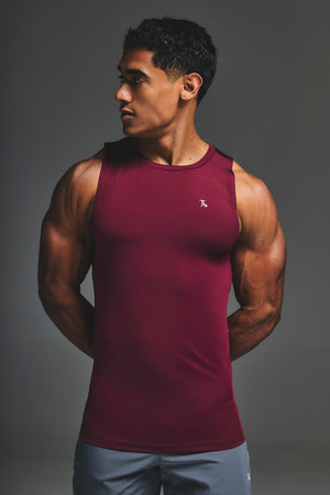 Training Vest in Burgundy