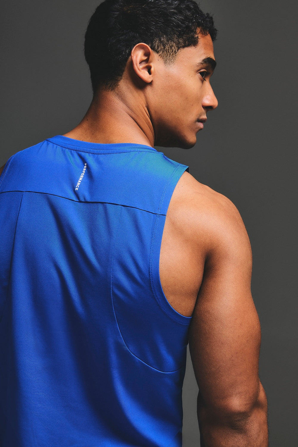 Training Vest in Electric Blue