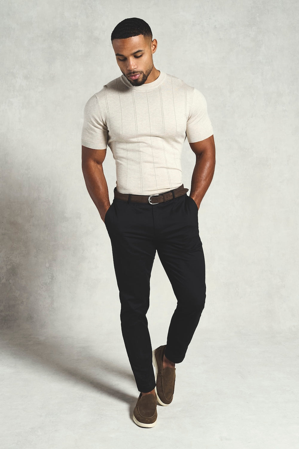 Muscle Fit Cotton Stretch Chino Trouser in Black
