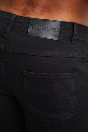 Muscle Fit Jeans in Black - TAILORED ATHLETE - ROW