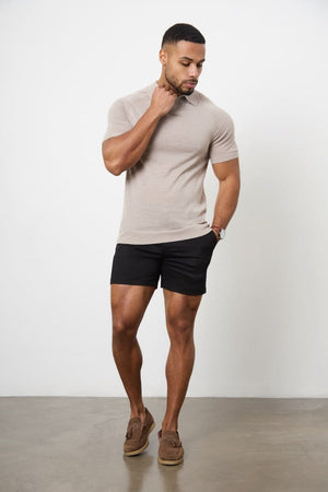 Model is 5'11 wears a size 34W for a looser fit (31" waist, 31" inside leg)