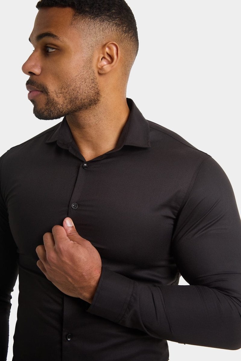 Muscle Fit Cutaway Collar Shirt in Black - TAILORED ATHLETE - ROW