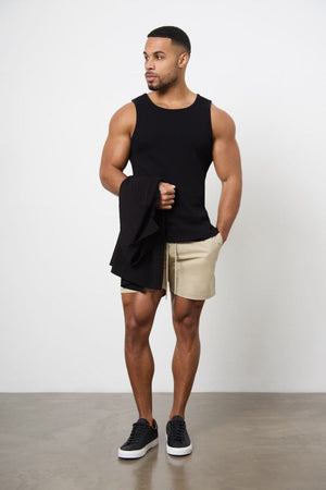 Model is 5'11 and wears a size 34W for a looser fit (31" waist, 31" inside leg)