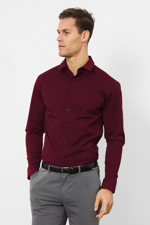 Model is 6ft 5 and wears size L - 40" chest, 34" waist