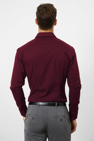 Model is 6ft 5 and wears size L - 40" chest, 34" waist