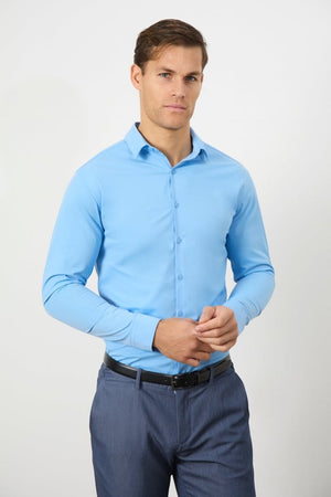Model is 6ft 5 and wears size L (40" chest, 34" waist)