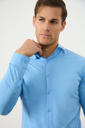 Model is 6ft 5 and wears size L (40" chest, 34" waist)