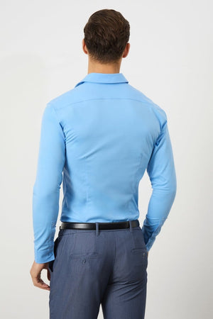 Model is 6ft 5 and wears size L (40" chest, 34" waist)