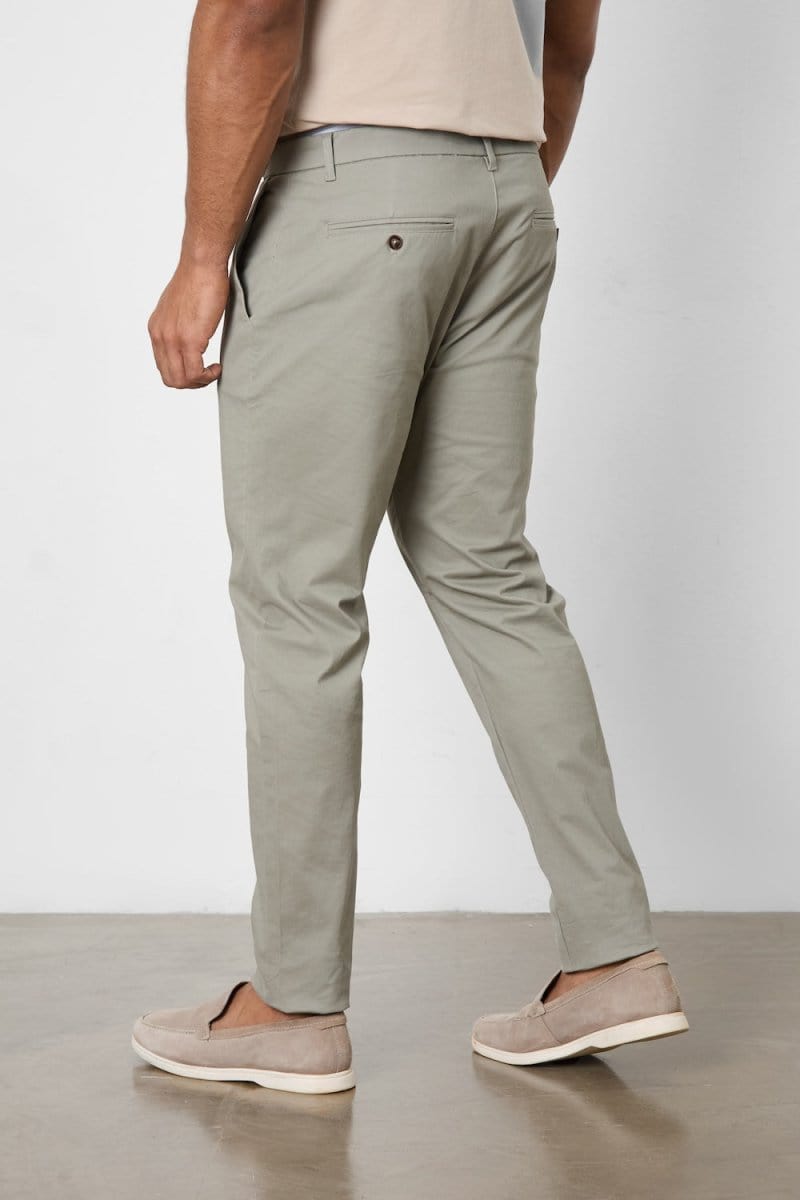 Muscle Fit Cotton Stretch Chino Trouser in Soft Khaki - TAILORED ATHLETE - ROW