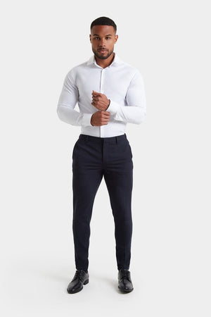 Model is 5'11 wears a size 32W 30L - 31" waist, 31" inside leg
