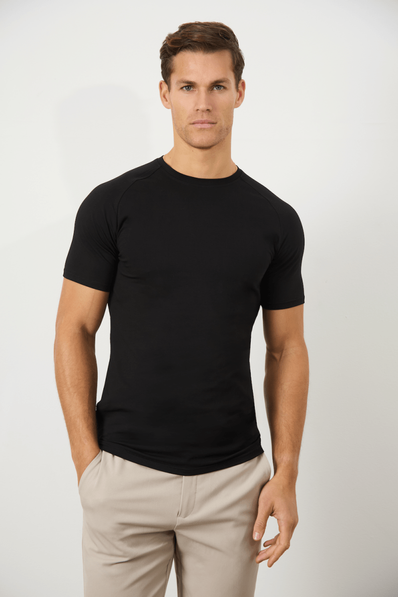 7 Pack Muscle Fit Crew Neck T-Shirt in Black - TAILORED ATHLETE - ROW