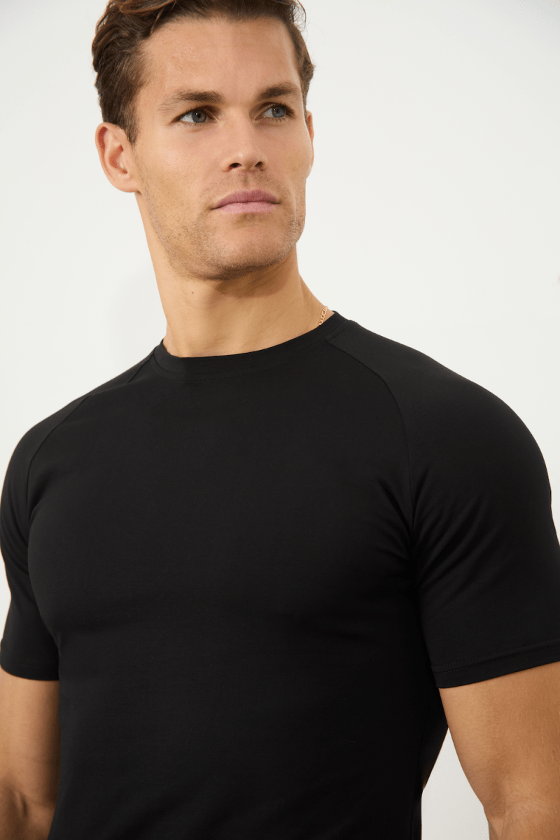 7 Pack Muscle Fit Crew Neck T-Shirt in Black - TAILORED ATHLETE - ROW