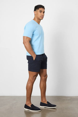 Model wears a size 34W for a looser fit (30.5" waist, 31" inside leg)