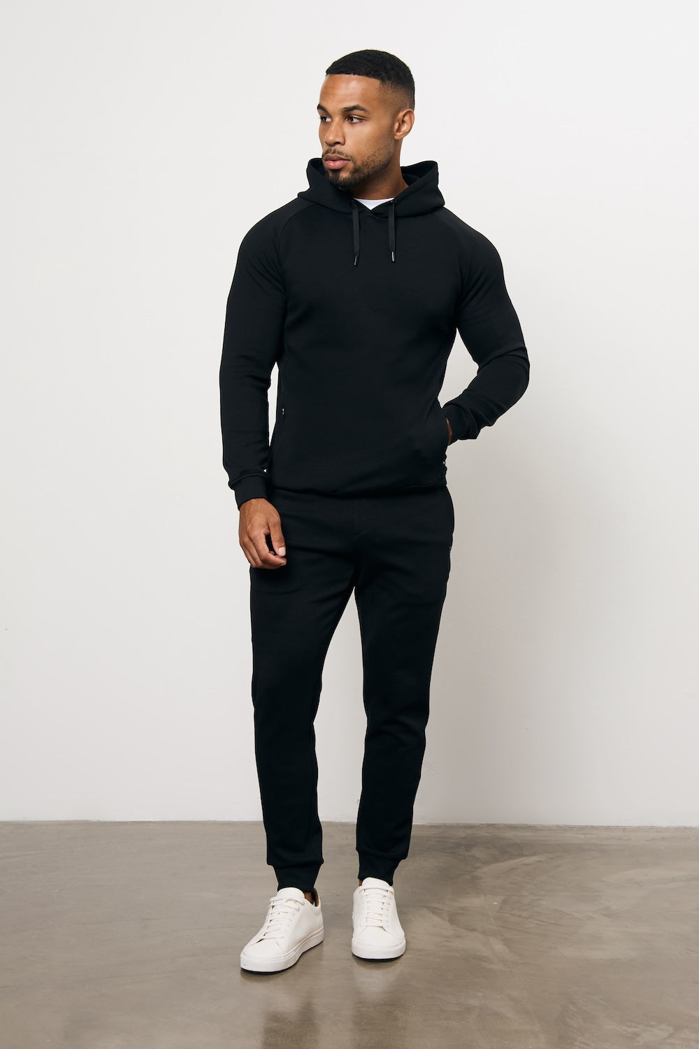 Interlock Hoodie Sweat in Black