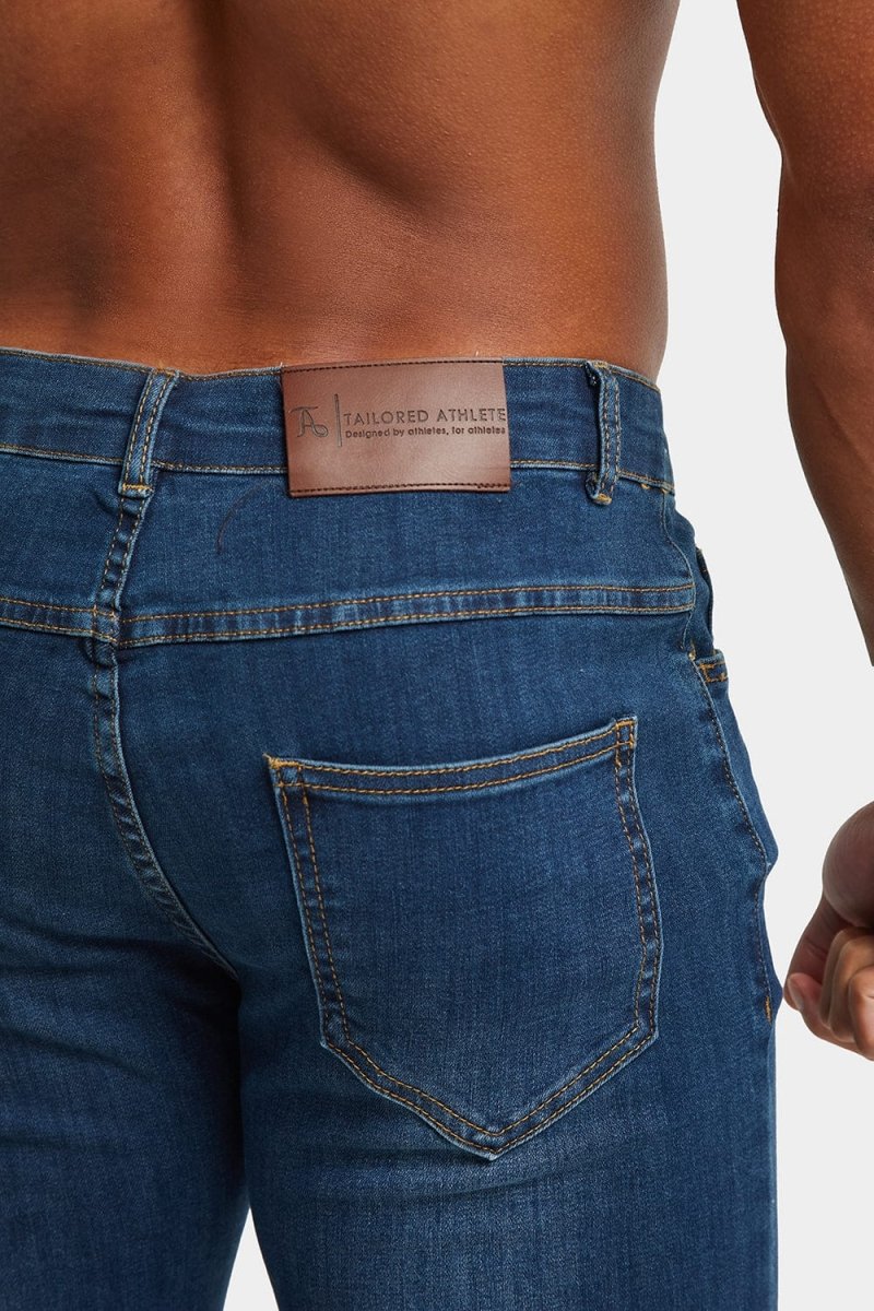 Muscle Fit Jeans in Dark Blue - TAILORED ATHLETE - ROW