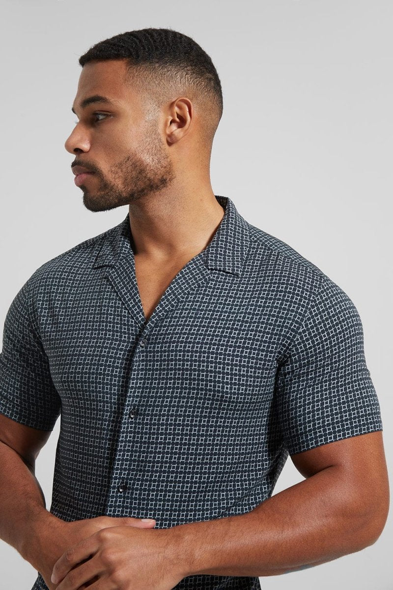 Shape Shift Printed Short Sleeve Shirt - TAILORED ATHLETE - ROW