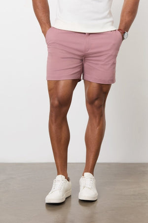 Model is 5'11 and wears a size 34W for a looser fit (31" waist, 31" inside leg)