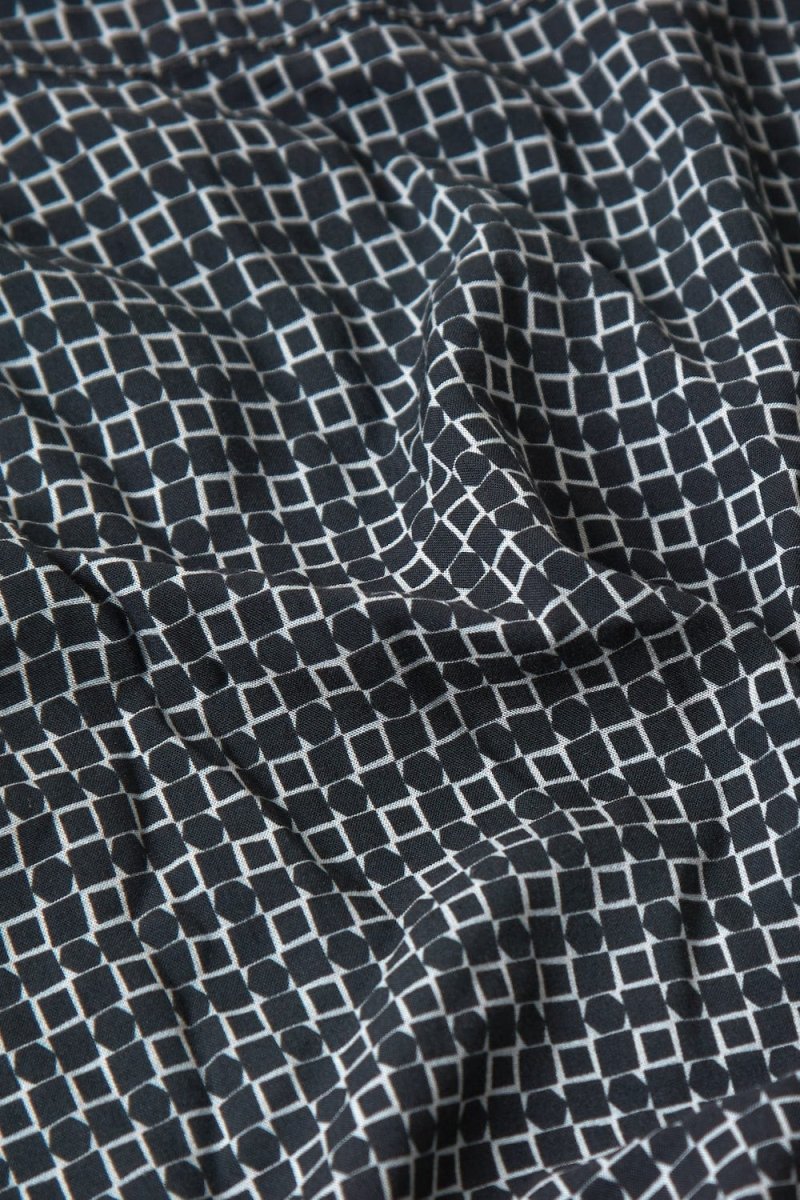 Shape Shift Printed Short Sleeve Shirt - TAILORED ATHLETE - ROW