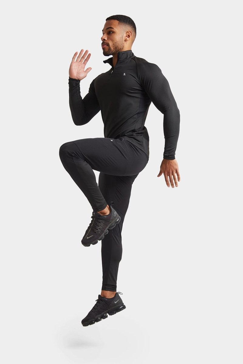 Training Joggers in Black - TAILORED ATHLETE - ROW