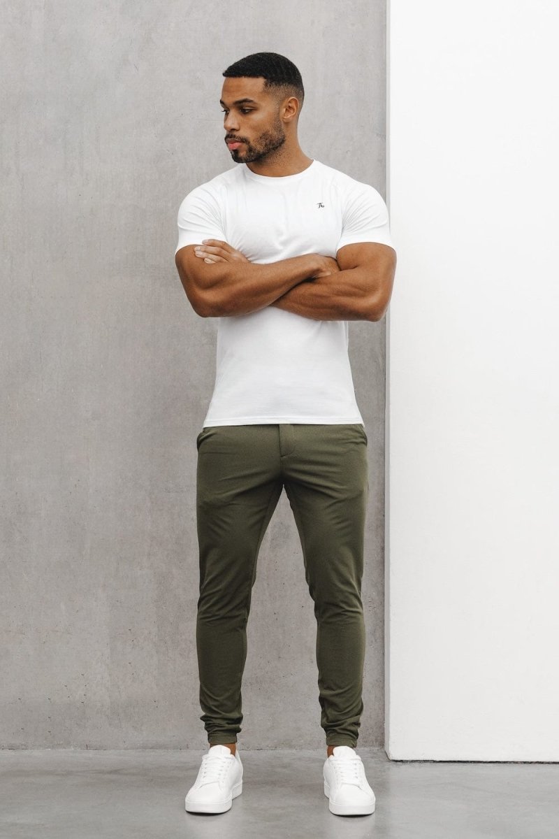 Premium Muscle Fit T-Shirt in White - TAILORED ATHLETE - ROW