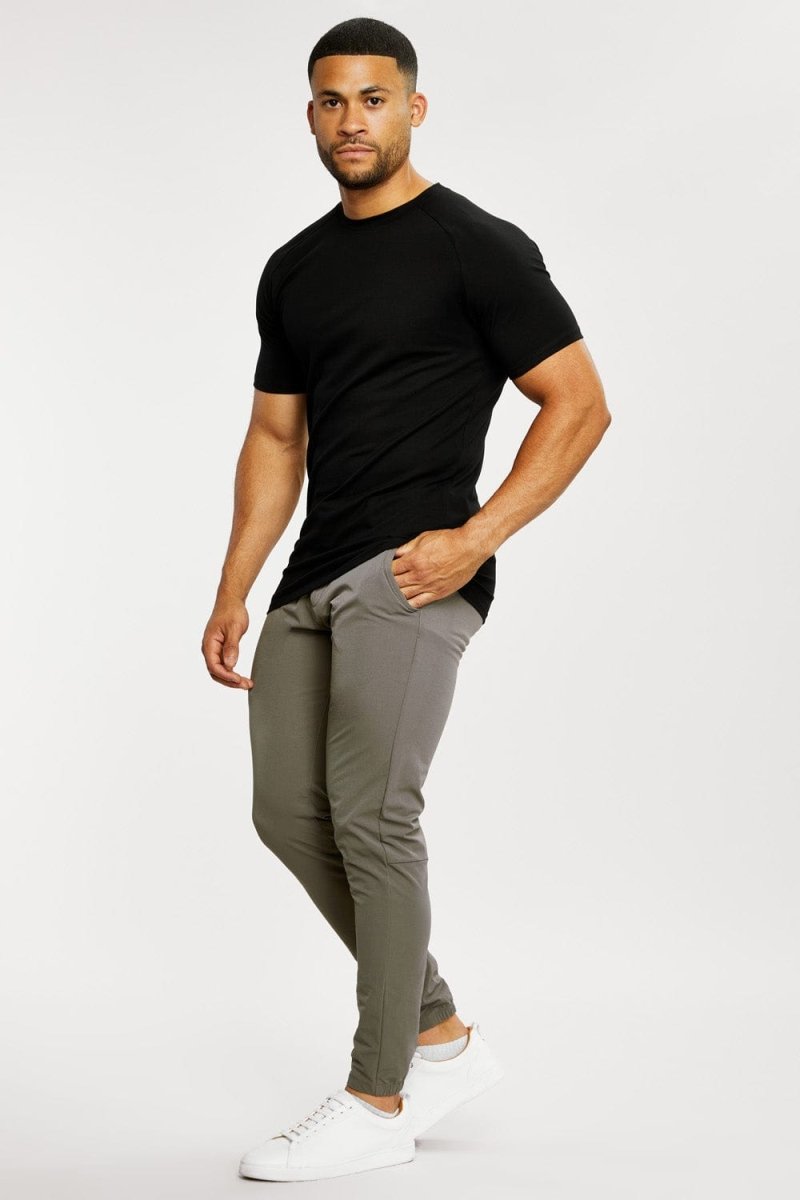 Everyday Tech Trousers in Olive - TAILORED ATHLETE - ROW