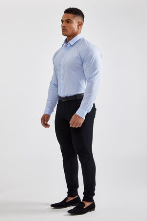 Essential Business Shirt in Striped Light Blue - TAILORED ATHLETE - ROW