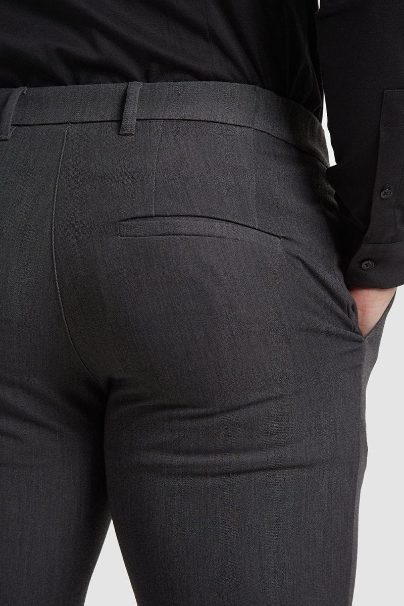 Muscle Fit Essential Trousers 2.0 in Charcoal - TAILORED ATHLETE - ROW